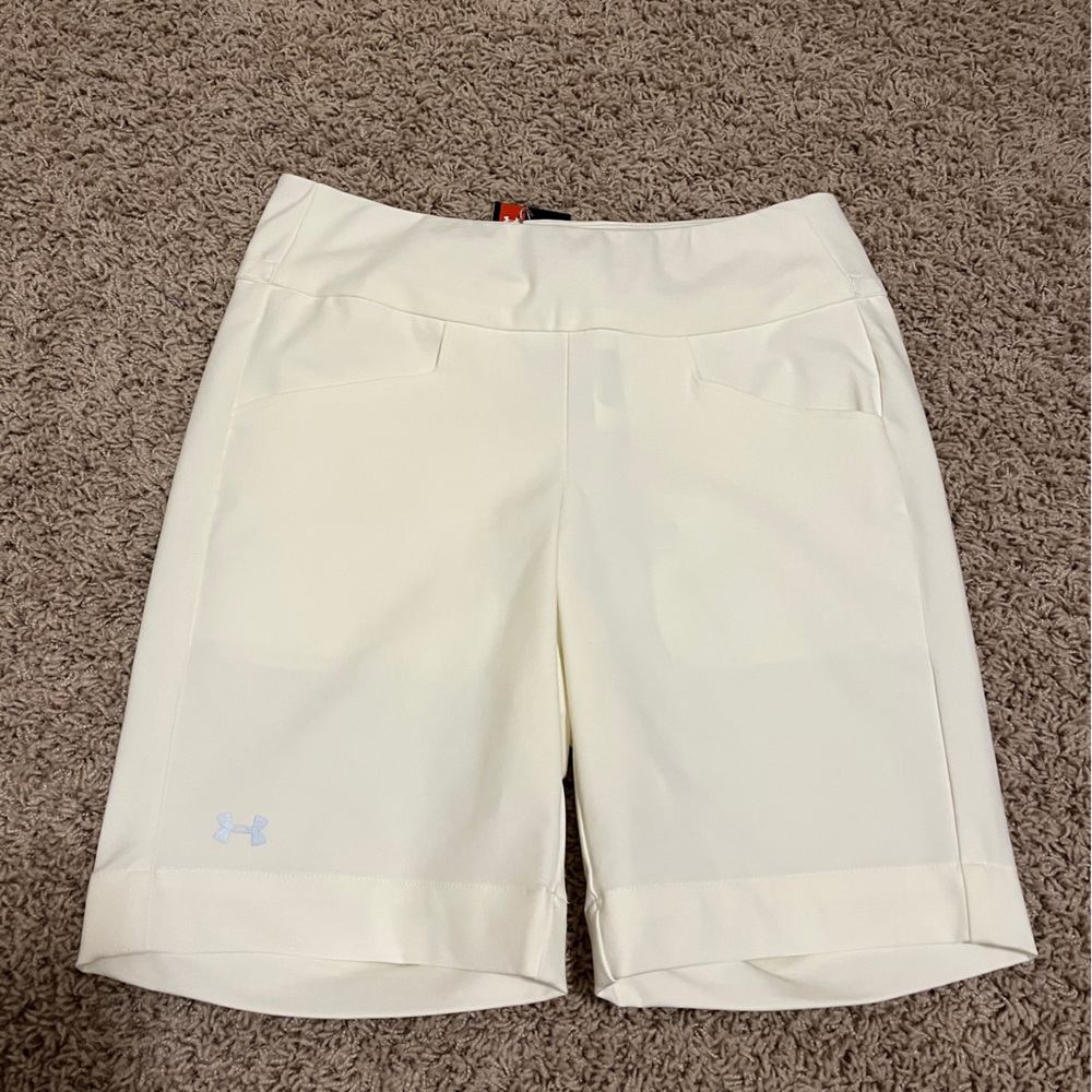 NEW WITH TAGS Under Armour Golf Shorts